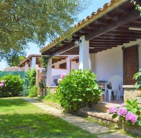 Limone Intero Alloggio A 300 Mt Dal Mare 8p Costa Rei