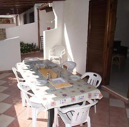 Limone Intero Alloggio A 300 Mt Dal Mare 8p