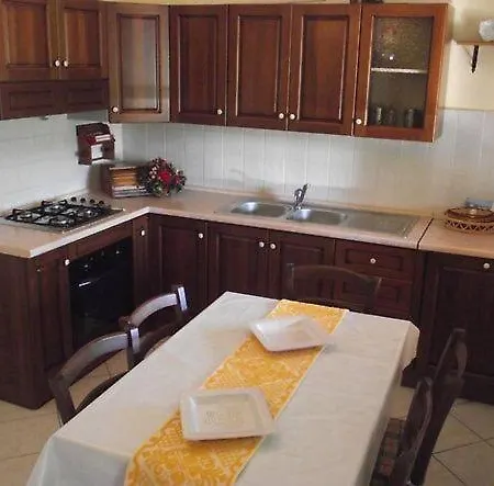 Limone Intero Alloggio A 300 Mt Dal Mare 8p * Costa Rei