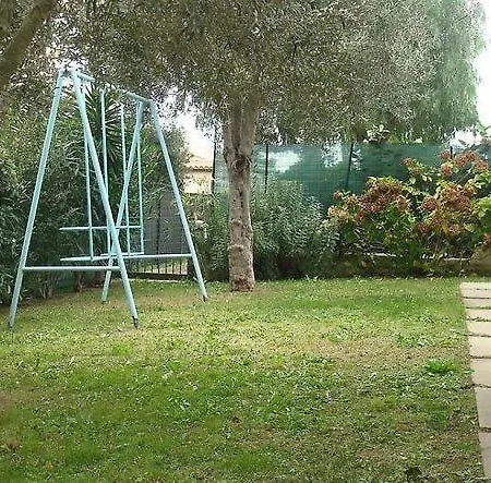 Limone Intero Alloggio A 300 Mt Dal Mare 8p